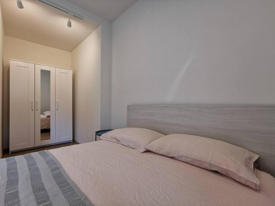 Experience The Loft! Loft 18, Downtown, Near The Free Parking Available Apartamento Lugano